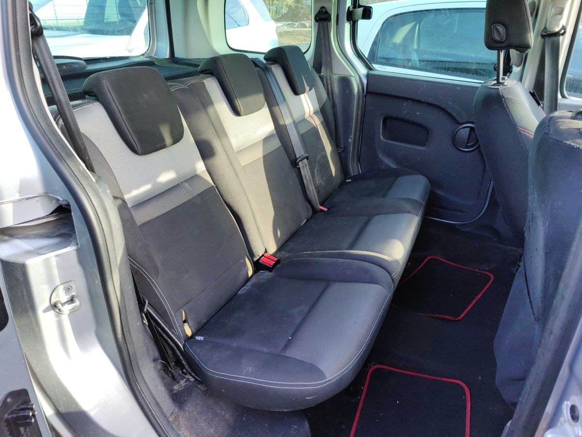 Renault Kangoo 2020 — photo 15