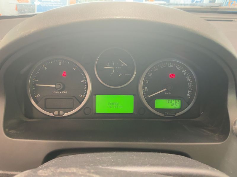 Land Rover Freelander 2.2 Td4 XE Limited Edition — zdjęcie 13