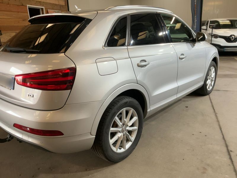 Audi Q3 2.0 TDI Ambition Luxe — zdjęcie 6