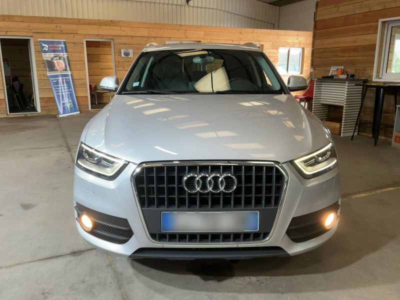 Audi Q3 2.0 TDI Ambition Luxe — zdjęcie 9