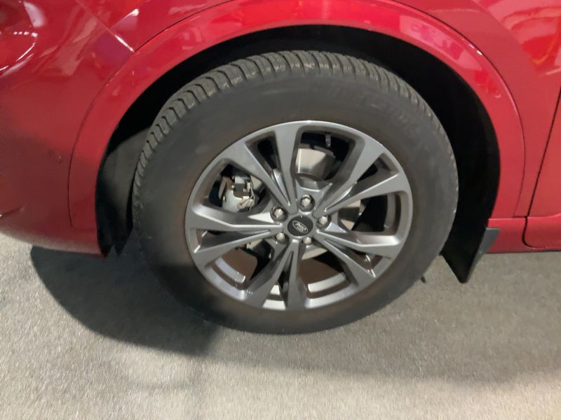 Ford Kuga 1.5 EcoBoost ST-Line X 2021 – снимка 3
