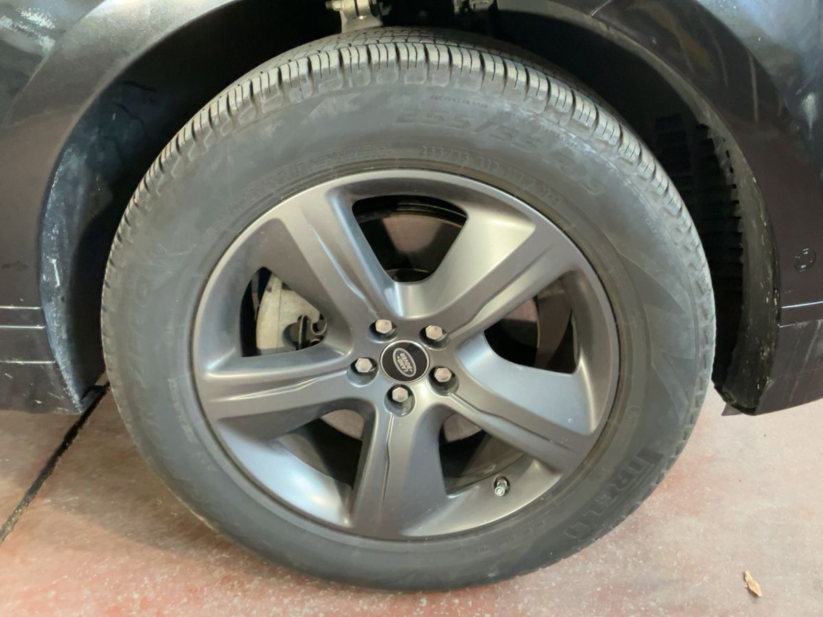Land Rover 2021 — photo 12