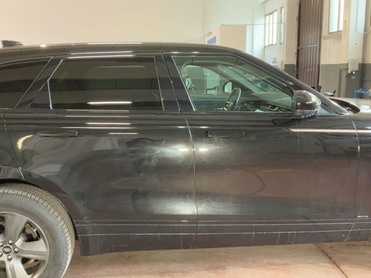 Land Rover 2021 — photo 11