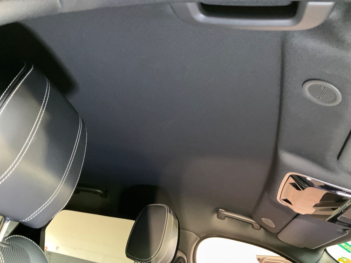 Land Rover 2021 — photo 36