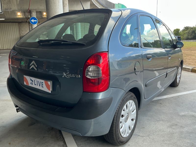 Citroen Xsara Picasso 1.6 LX Plus — zdjęcie 2