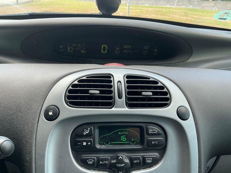 Citroen Xsara Picasso 1.6 LX Plus — zdjęcie 4