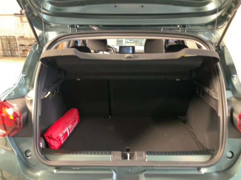 Dacia Sandero 1.0 TCe LPG Stepway Extreme+ 2025 – снимка 15