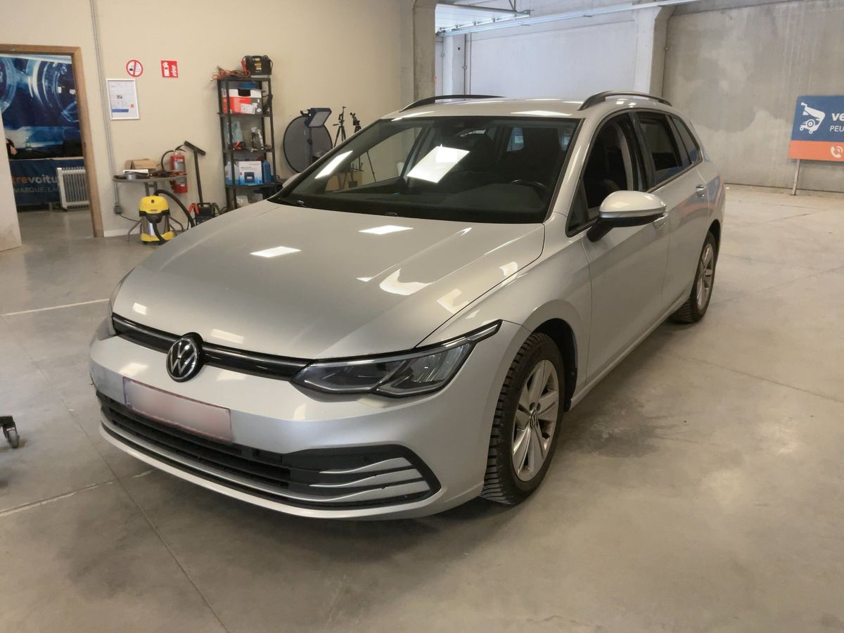 Volkswagen Golf 2021