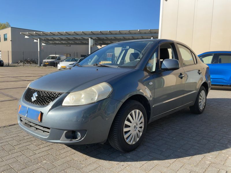Suzuki SX4