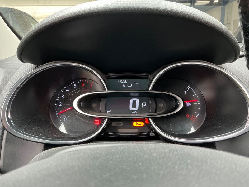 Renault Clio 1.2 TCe Energy Intens — zdjęcie 13