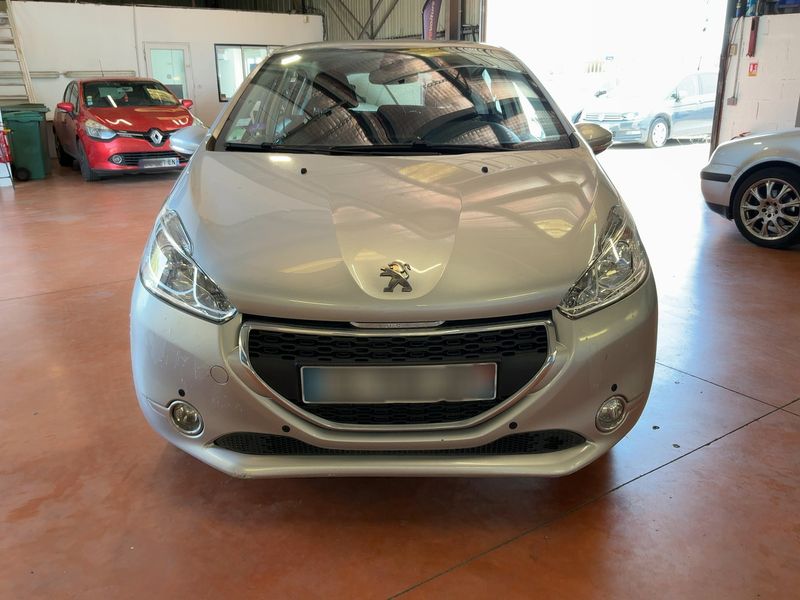 Peugeot 208 1.2 VTi Active — zdjęcie 9