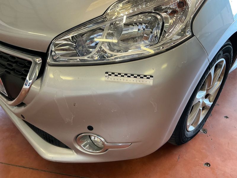 Peugeot 208 1.2 VTi Active 2014 – снимка 32