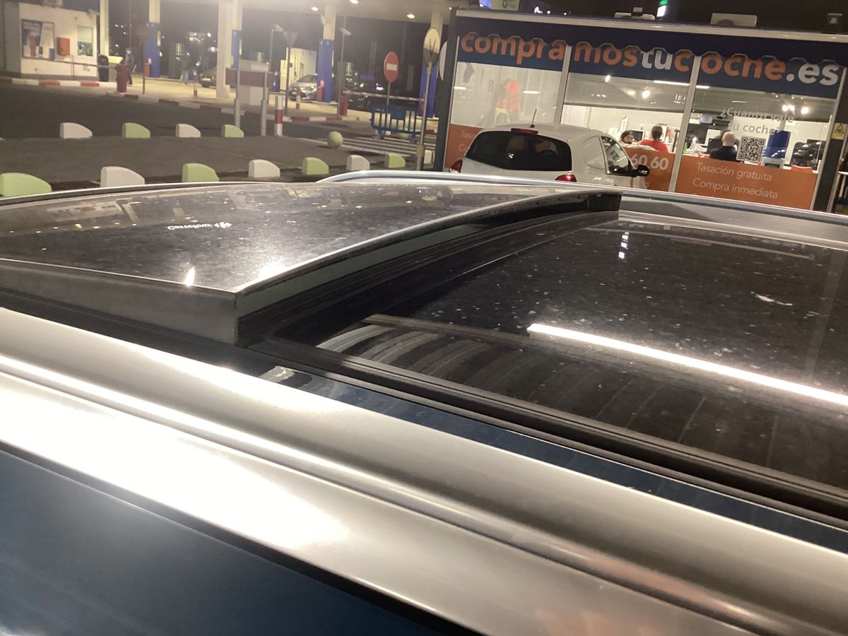 Volvo XC40 2023 — photo 31