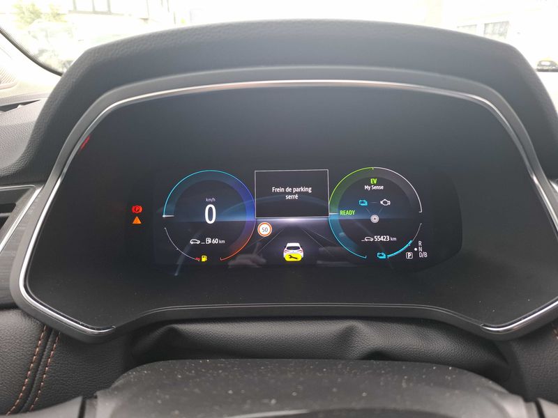 Renault Captur 1.6 Hybrid E-Tech Initiale Paris — zdjęcie 12