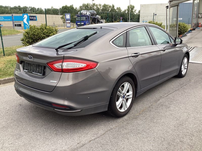 Ford Mondeo 1.5 EcoBoost Titanium — zdjęcie 6