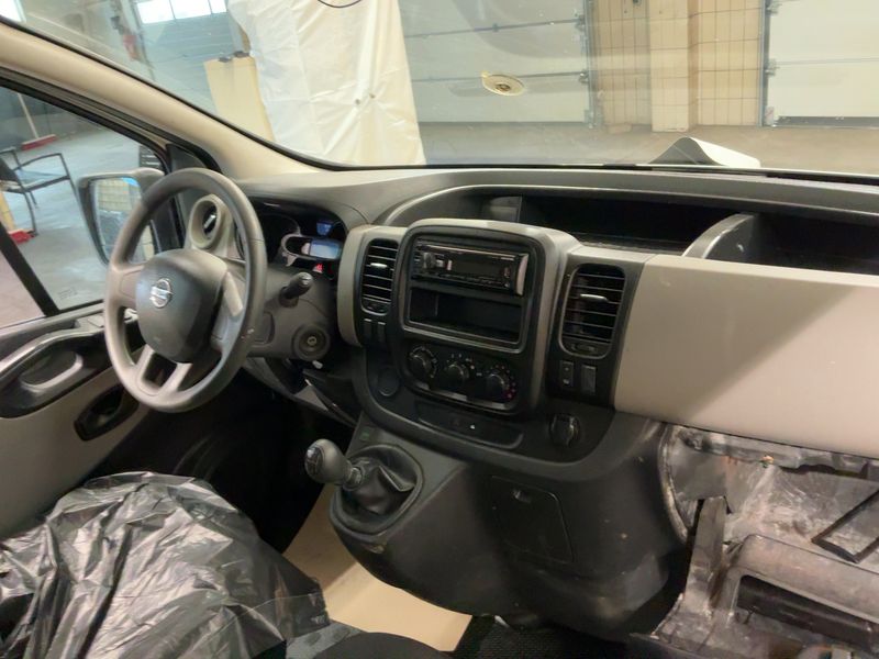 Nissan NV300 1.6 dCi L2H1 2,9t PRO — zdjęcie 12