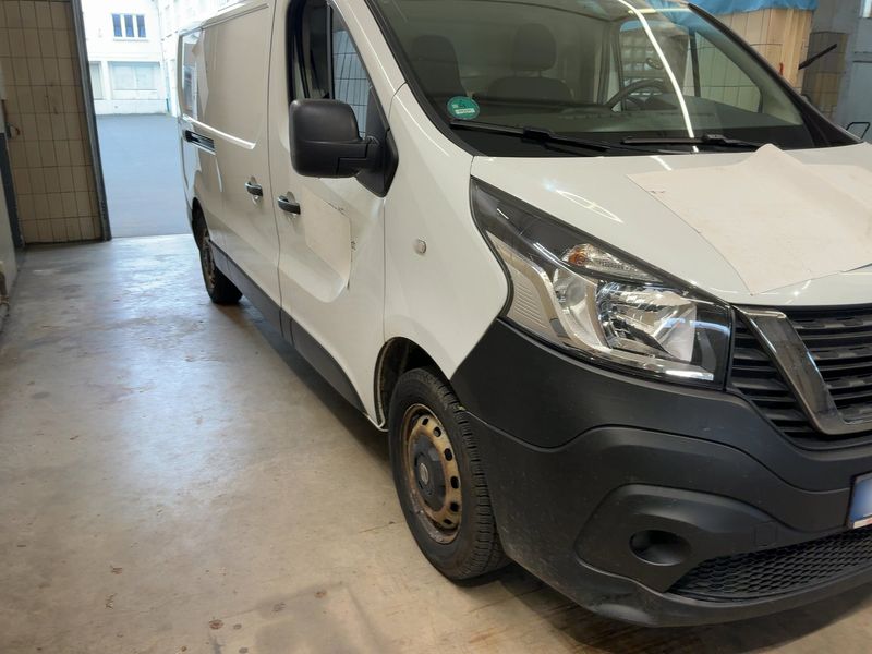 Nissan NV300 1.6 dCi L2H1 2,9t PRO — zdjęcie 8