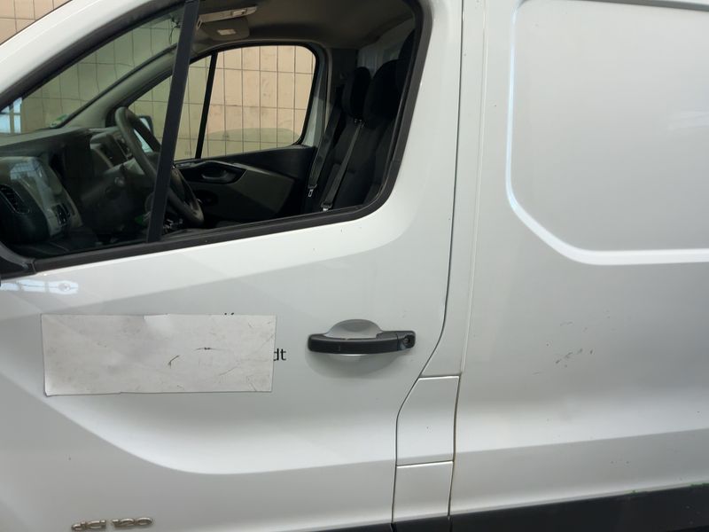 Nissan NV300 1.6 dCi L2H1 2,9t PRO — zdjęcie 4