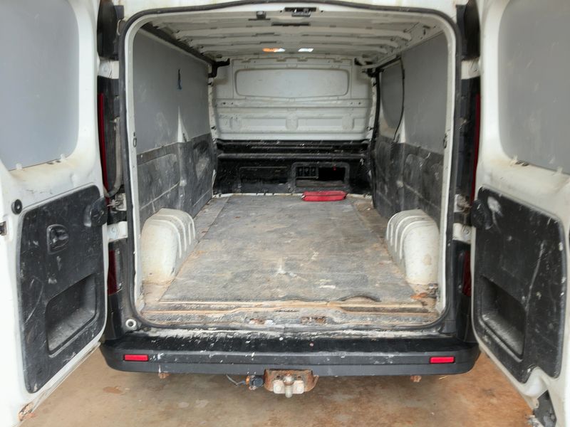 Nissan NV300 1.6 dCi L2H1 2,9t PRO — zdjęcie 10