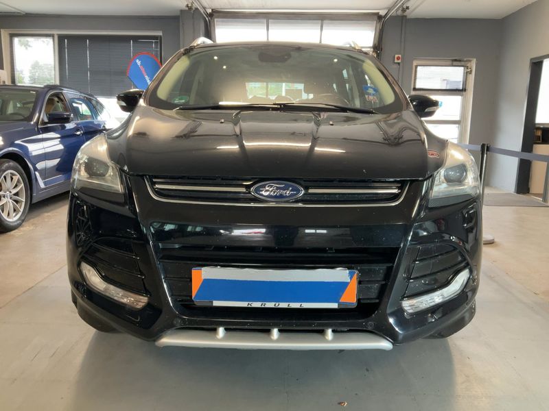 Ford Kuga 2.0 TDCi Individual 2016 – снимка 14