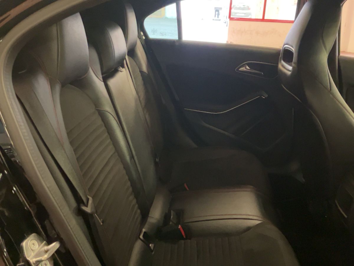 Mercedes-Benz A-Klasse 2018 — photo 21