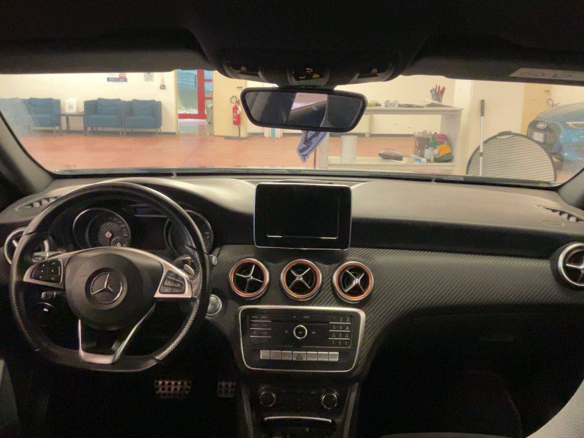 Mercedes-Benz A-Klasse 2018 — photo 19