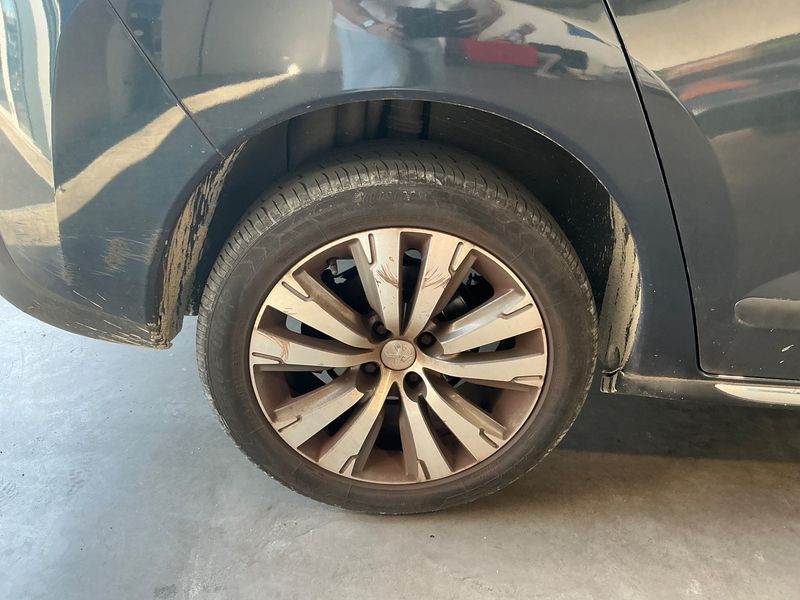 Peugeot 3008 1.6 HDi Allure 2015 – снимка 9