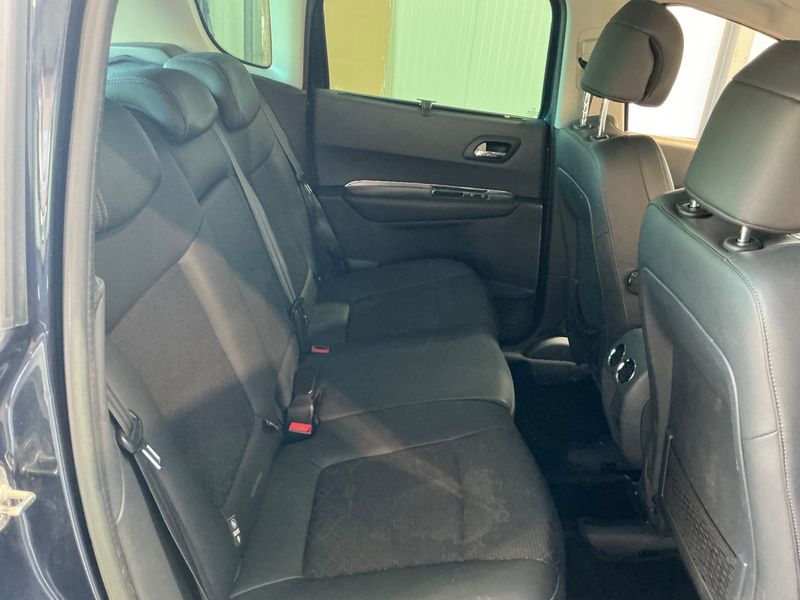 Peugeot 3008 1.6 HDi Allure 2015 – снимка 19