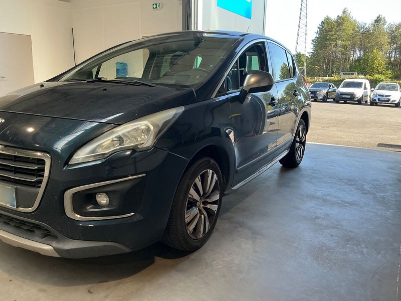 Peugeot 3008 1.6 HDi Allure 2015 – снимка 2
