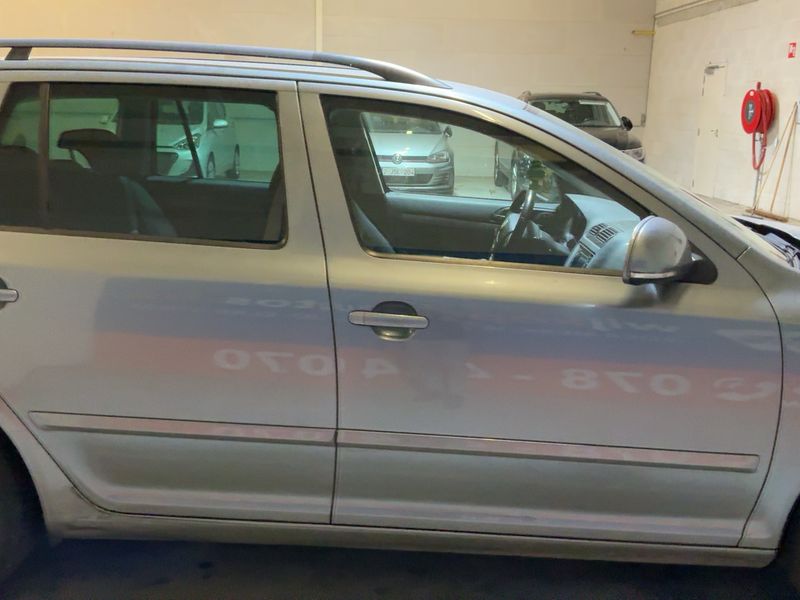 Skoda Octavia 1.6 TDI Ambition 2013 – снимка 10