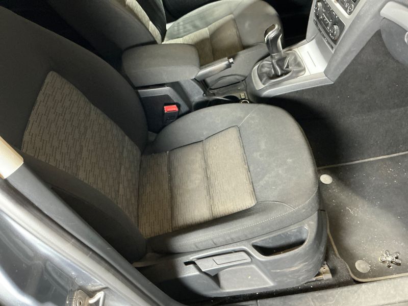 Skoda Octavia 1.6 TDI Ambition 2013 – снимка 26