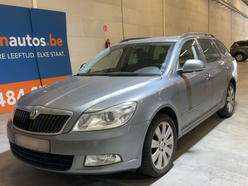Skoda Octavia 1.6 TDI Ambition 2013 – снимка 1