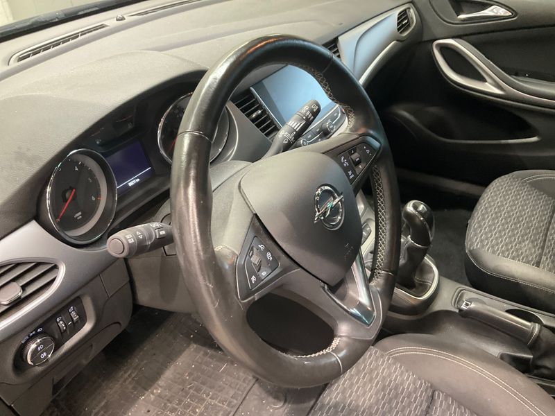 Opel Astra 1.6 CDTI DPF Business Start/Stop 2018 – снимка 23