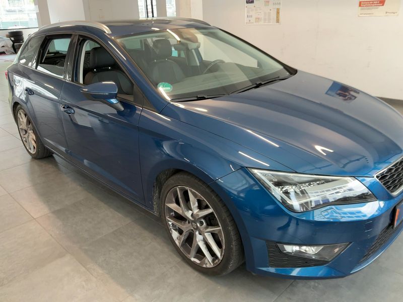 Seat Leon 2.0 TDI FR 2016 – снимка 12