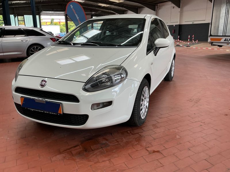 Fiat Punto 1.2 More — zdjęcie 1