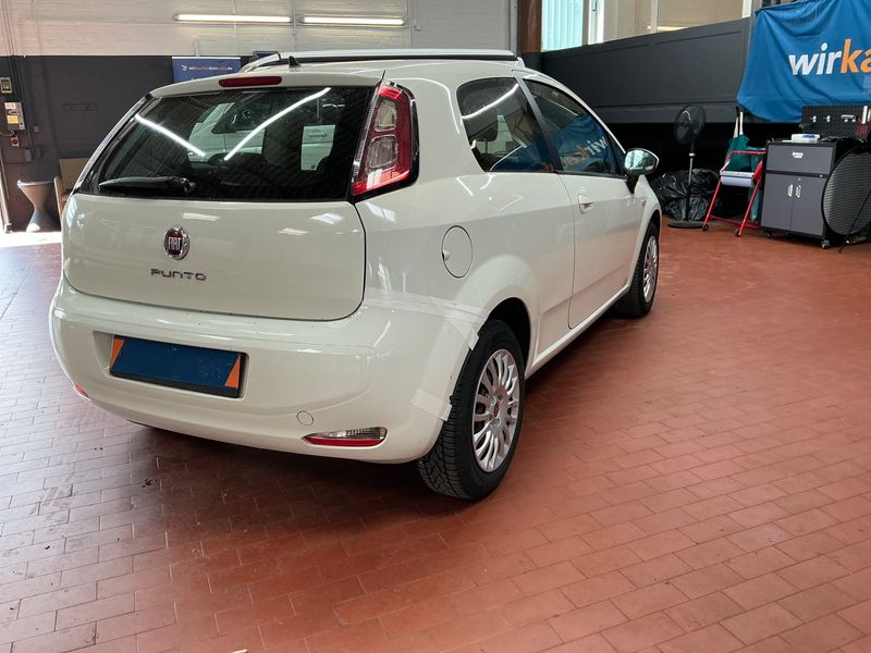 Fiat Punto 1.2 More — zdjęcie 2
