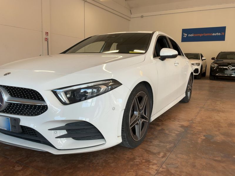 Mercedes-Benz A-Klasse A 180 d Premium — zdjęcie 2