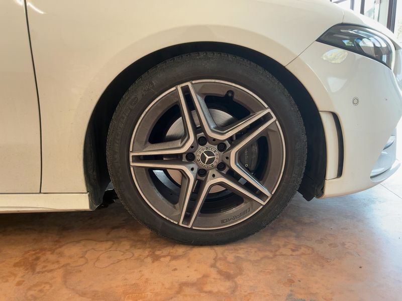 Mercedes-Benz A-Klasse A 180 d Premium 2018 – снимка 11