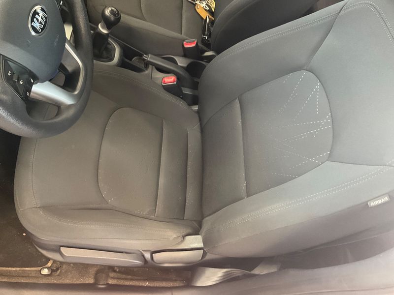 Kia Rio 1.2 Edition 7 2014 – снимка 31