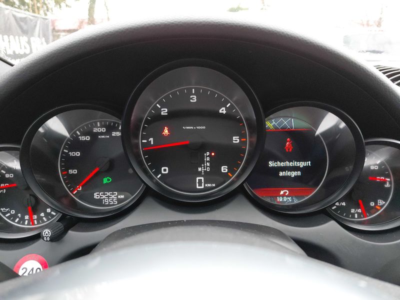 Porsche Cayenne Diesel Platinum Edition — zdjęcie 12