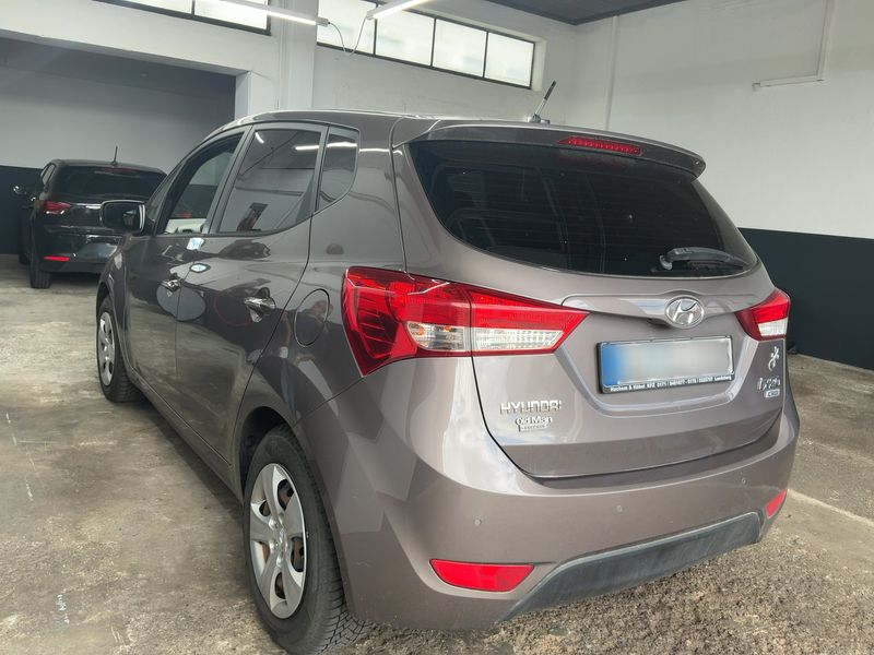 Hyundai ix20 1.6 CRDi 5 Star Edition — zdjęcie 3