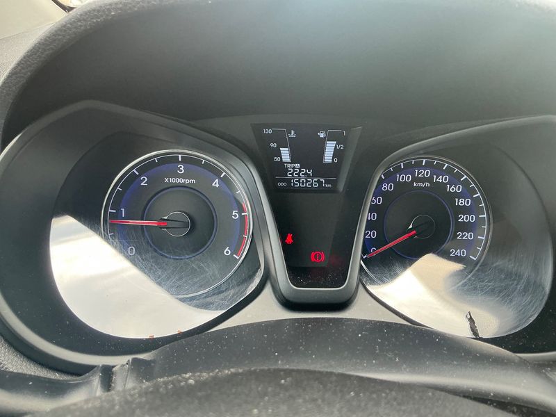 Hyundai ix20 1.6 CRDi 5 Star Edition — zdjęcie 13