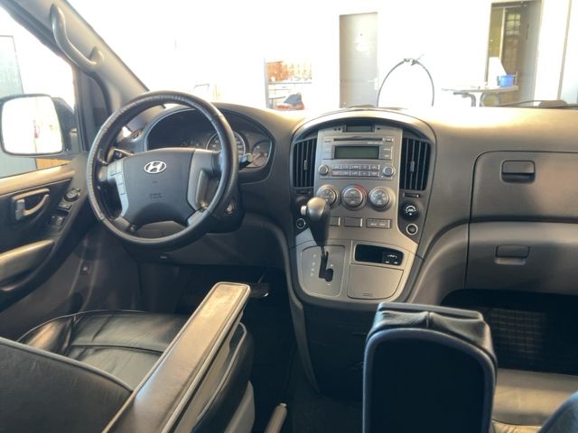 Hyundai H1 2.5 CRDi Travel Comfort — zdjęcie 12