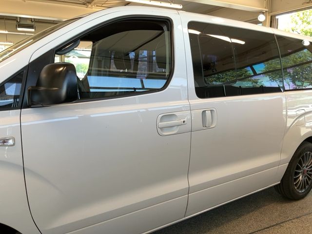Hyundai H1 2.5 CRDi Travel Comfort — zdjęcie 4
