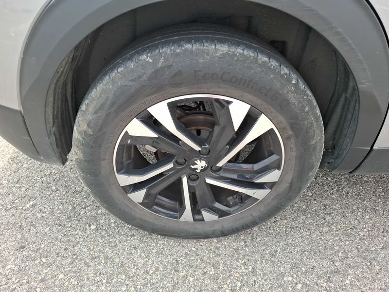 Peugeot 2008 1.2 PureTech GT 2021 – снимка 40