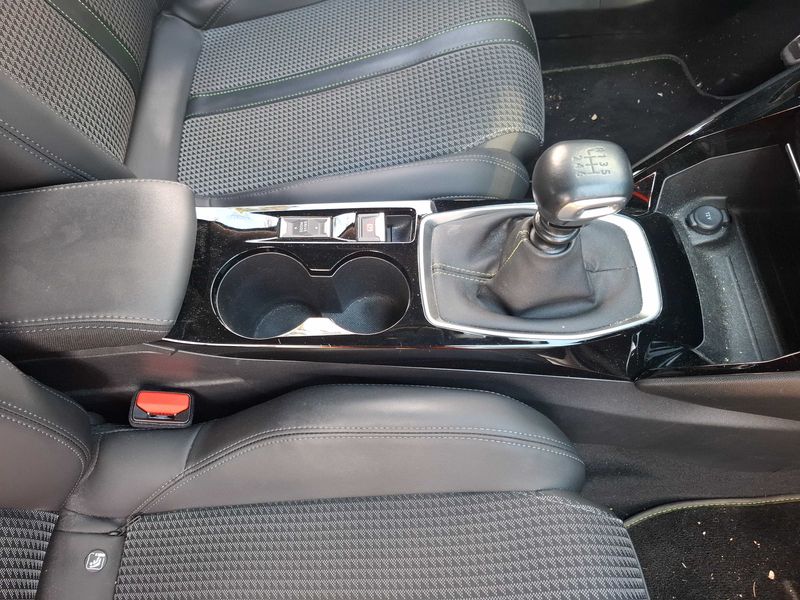 Peugeot 2008 1.2 PureTech GT 2021 – снимка 47
