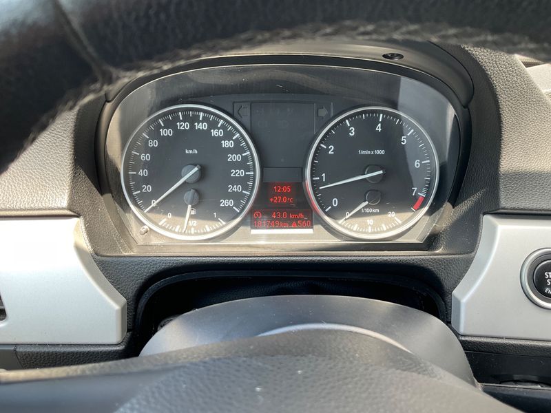 BMW 3er 320i — zdjęcie 4