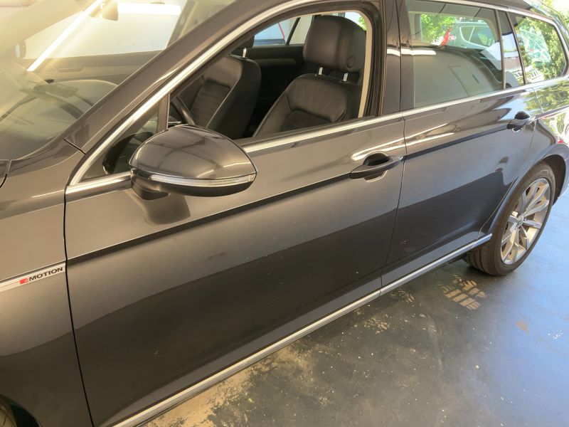 Volkswagen Passat 2.0 TDI Highline 4Motion BlueMotion Tech — zdjęcie 4