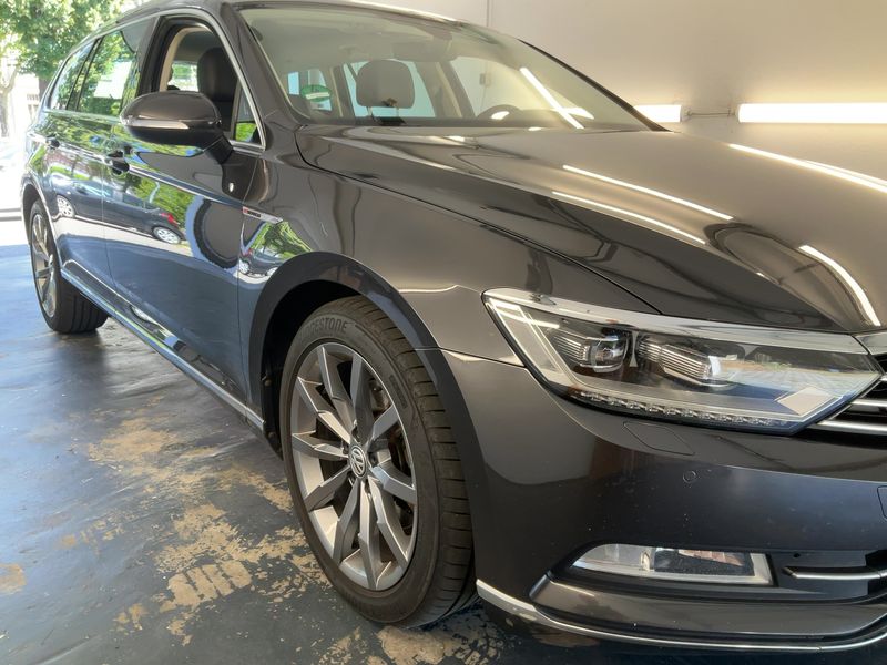 Volkswagen Passat 2.0 TDI Highline 4Motion BlueMotion Tech — zdjęcie 8