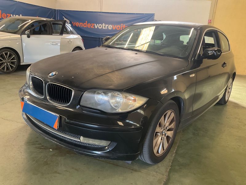 BMW 1er 116d Premiere 2010 – снимка 1